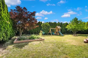 1544 Woodland Ave, Woodburn, OR 97071 - Photo 32
