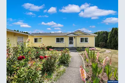 1544 Woodland Av, Woodburn, OR 97071 - Photo 6