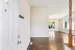 1544 Woodland Ave, Woodburn, OR 97071 - Photo 8