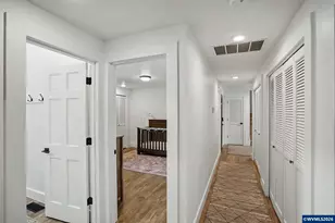 461 SE Walnut Ave, Dallas, OR 97338 - Photo 28