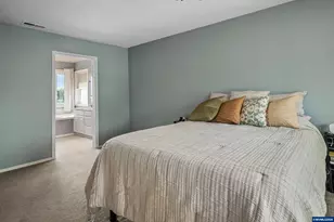 1082 Merlot Ave NE, Keizer, OR 97303 - Photo 32