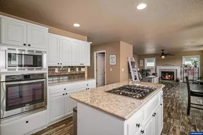 1082 Merlot Av NE, Keizer, OR 97303 - Photo 20