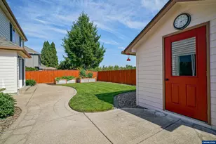 1082 Merlot Ave NE, Keizer, OR 97303 - Photo 48