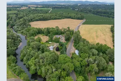 1096 Bryant Wy SW, Albany, OR 97321 - Photo 2