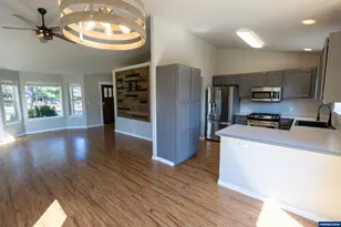 578 Pioneer St, Philomath, OR 97330 - Photo 14