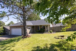 578 Pioneer St, Philomath, OR 97330 - Photo 2