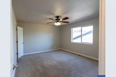 578 Pioneer St, Philomath, OR 97330 - Photo 32