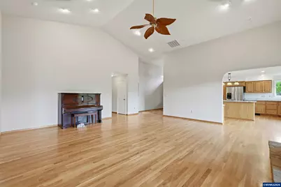37808 Farris Rd, Scio, OR 97374 - Photo 8