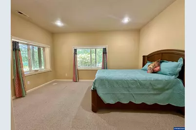 3026 NW Glenridge Dr, Corvallis, OR 97330 - Photo 40