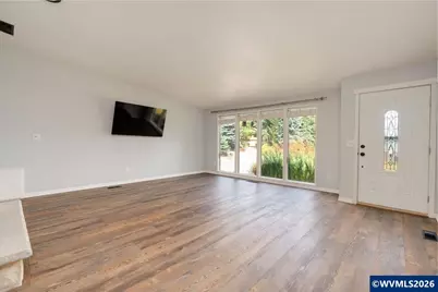 1020 Windemere Dr NW, Salem, OR 97304 - Photo 8