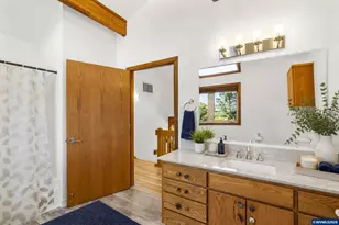 3460 Eola Dr NW, Salem, OR 97304 - Photo 28