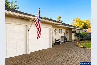 1946 SE Miller Av, Dallas, OR 97338 - Photo 2