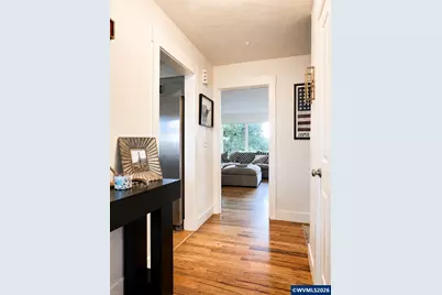 1946 SE Miller Av, Dallas, OR 97338 - Photo 8