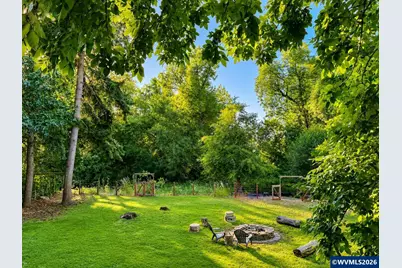 1946 SE Miller Av, Dallas, OR 97338 - Photo 46