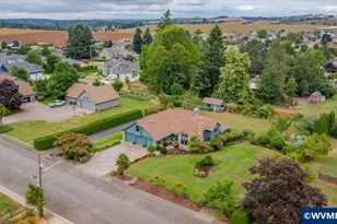 595 W Main St, Sublimity, OR 97385 - Photo 2