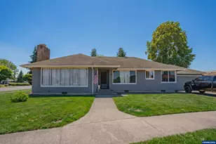 160 Tangent St, Lebanon, OR 97355 - Photo 1