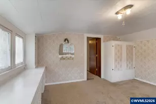 931 S Water St, Silverton, OR 97381 - Photo 40