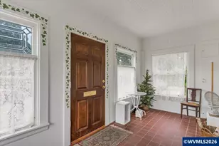 931 S Water St, Silverton, OR 97381 - Photo 16