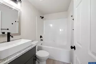 965 SW Sequoia Ln, Dallas, OR 97338 - Photo 24