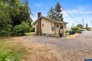 802 Cottage St NE, Salem, OR 97301 - Photo 12