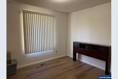 20143 NE San Rafael St, Fairview, OR 97024 - Photo 8