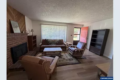 20143 NE San Rafael St, Fairview, OR 97024 - Photo 2