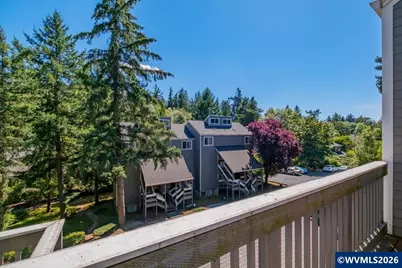 4620 Lower Dr, Lake Oswego, OR 97035 - Photo 20