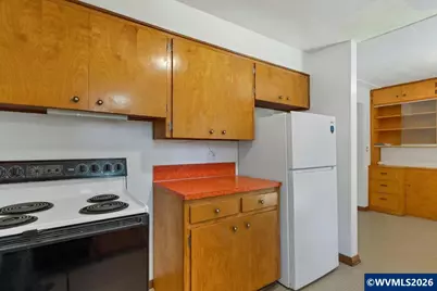 1870 May St NE, Keizer, OR 97303 - Photo 16