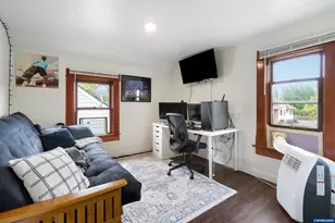 719 SW 4th St, Corvallis, OR 97333 - Photo 12