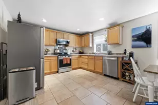 4008 Spring Ave NE, Albany, OR 97322 - Photo 10