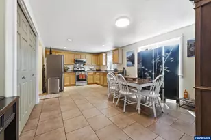 4008 Spring Ave NE, Albany, OR 97322 - Photo 8