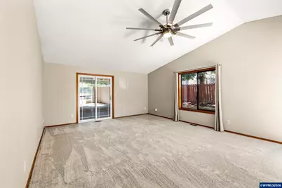 2057 Linwood St NW, Salem, OR 97304 - Photo 8