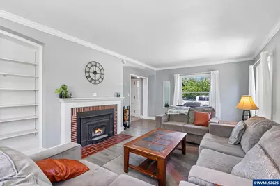 590 15th St NE, Salem, OR 97301 - Photo 6