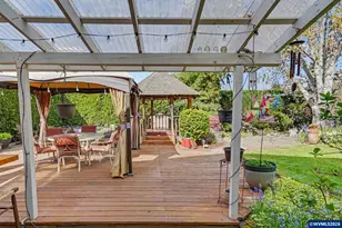 1073 Rafael Ave N, Keizer, OR 97303 - Photo 32