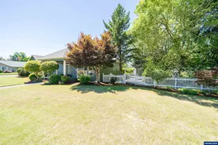 785 N 15th Ave, Stayton, OR 97383 - Photo 4