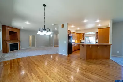 785 N 15th Av, Stayton, OR 97383 - Photo 16