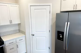 4883 Navigation Ave NE, Salem, OR 97305 - Photo 8