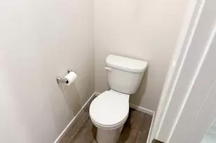 4883 Navigation Ave NE, Salem, OR 97305 - Photo 30