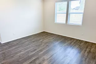 4883 Navigation Ave NE, Salem, OR 97305 - Photo 20
