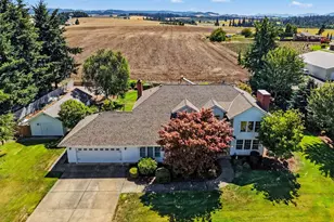 843 SE Church St, Sublimity, OR 97385 - Photo 4