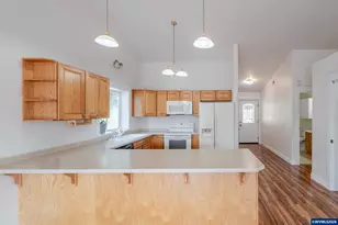 440 Spaulding Ave, Brownsville, OR 97327 - Photo 10