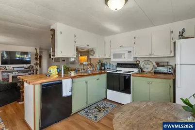 620 SE 2nd Av #34, Canby, OR 97013 - Photo 16