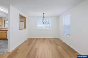 561 W Olive St, Newport, OR 97365 - Photo 8