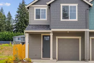528 Spring Bl, Woodburn, OR 97071 - Photo 1