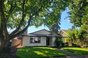 945 18th St, Salem, OR 97301 - Photo 32