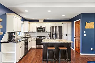 7950 O&apos neil Rd NE, Keizer, OR 97303 - Photo 10