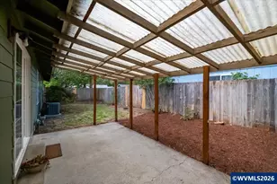 2695 NW Roosevelt Dr, Corvallis, OR 97330 - Photo 42