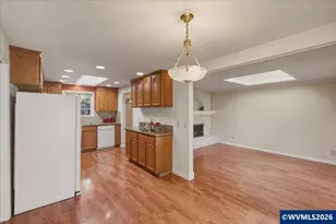 2695 NW Roosevelt Dr, Corvallis, OR 97330 - Photo 12
