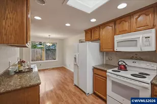 2695 NW Roosevelt Dr, Corvallis, OR 97330 - Photo 18
