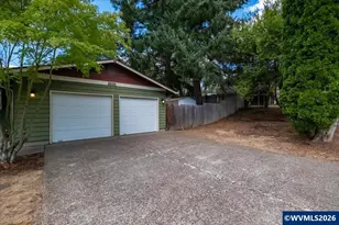 2695 NW Roosevelt Dr, Corvallis, OR 97330 - Photo 2